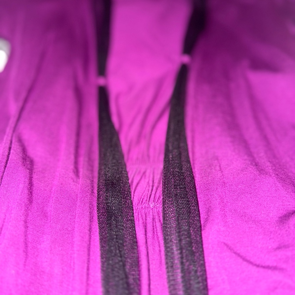 Vintage BETSEY JOHNSON purple  and black Robe size LARGE like new !!!! 🪻🪻🪻🪻 - Picture 5 of 14
